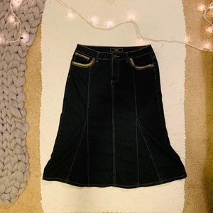 Denim midi skirt